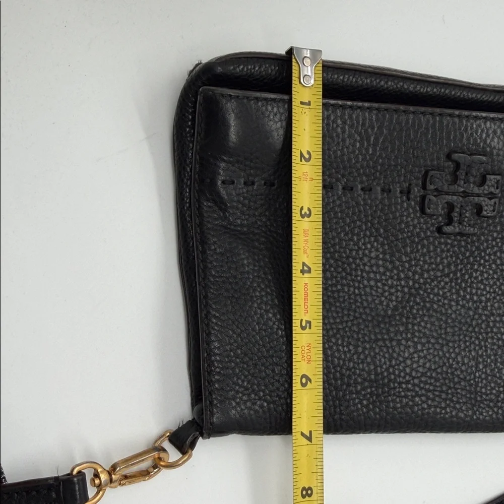 Tory Burch Black‎ Pebbled Leather Crossbody with Logo Detail